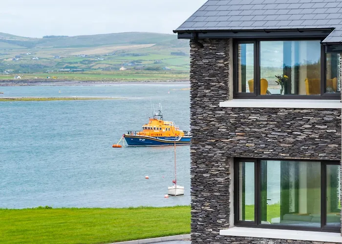 Dom wakacyjny Luxury 4 Bedroom Overlooking The Sea On Valentia Island