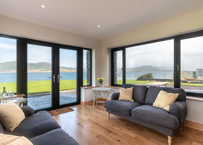 Dom wakacyjny Luxury 4 Bedroom Overlooking The Sea On Valentia Island