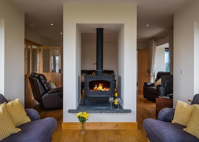 Luxury 4 Bedroom Overlooking The Sea On Valentia Island Knights Town