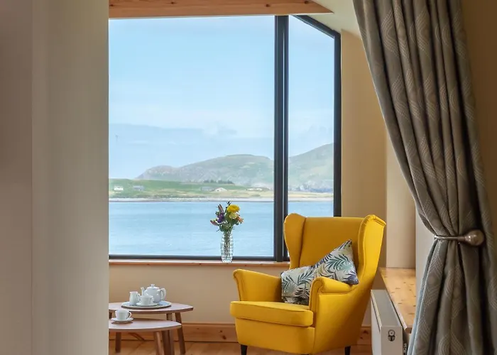 Luxury 4 Bedroom Overlooking The Sea On Valentia Island * Knights Town