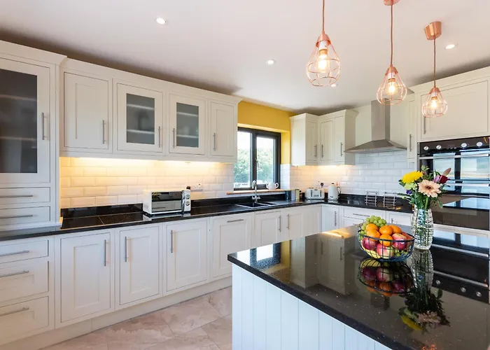 Luxury 4 Bedroom Overlooking The Sea On Valentia Island Dom wakacyjny