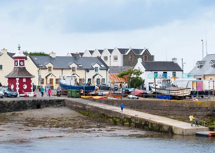 Luxury 4 Bedroom Overlooking The Sea On Valentia Island Dom wakacyjny *