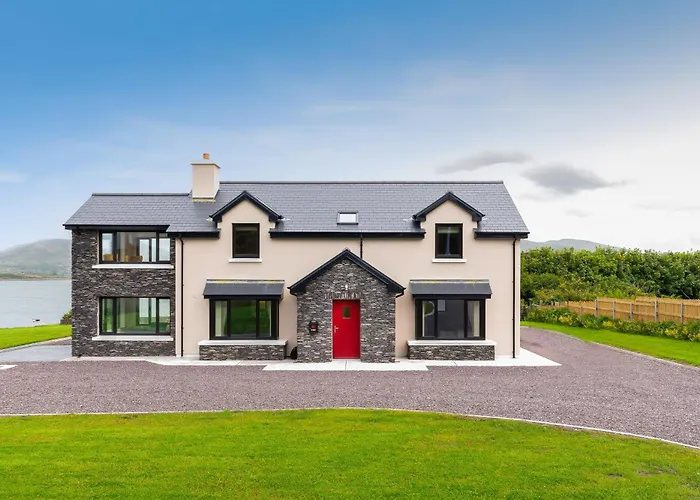 Luxury 4 Bedroom Overlooking The Sea On Valentia Island * Knights Town